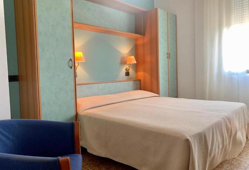 スタンダードルーム, Residence & Suites