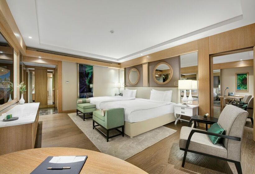 家庭间, Regnum Carya
