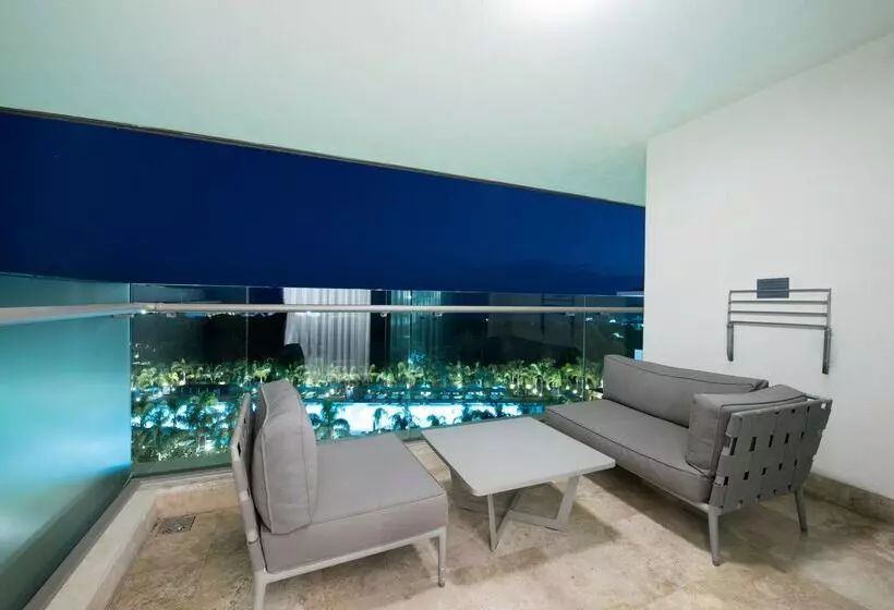 Standard Room Sea View, Regnum Carya