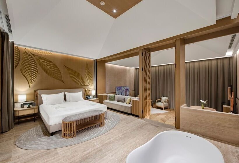 スイート, Regnum Carya