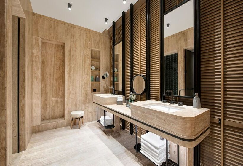 スイート, Regnum Carya