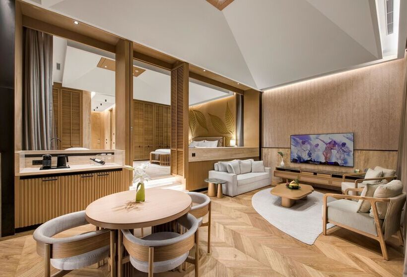 スイート, Regnum Carya