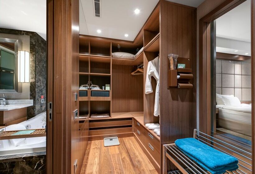 1 Bedroom Villa, Regnum Carya