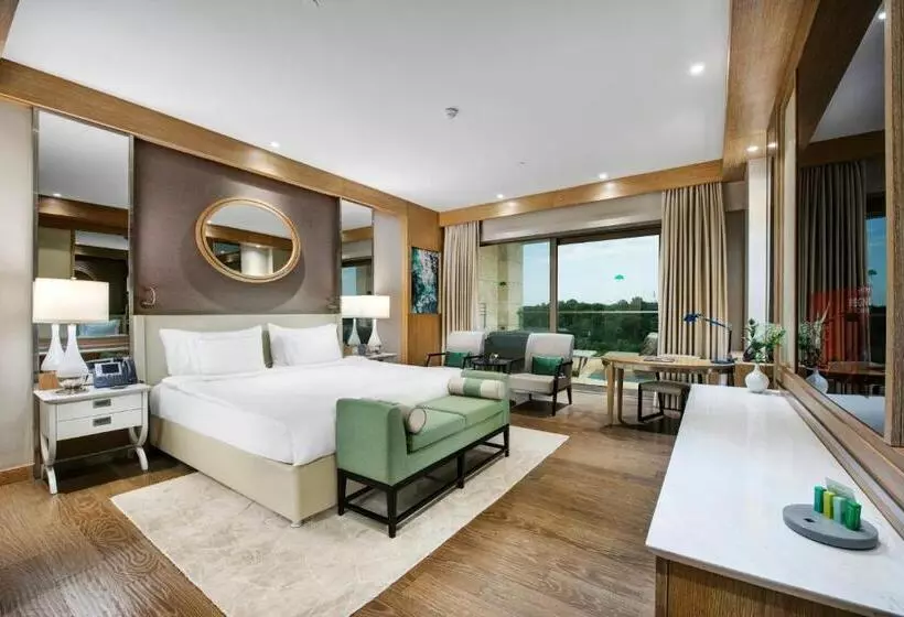 Standard Room, Regnum Carya