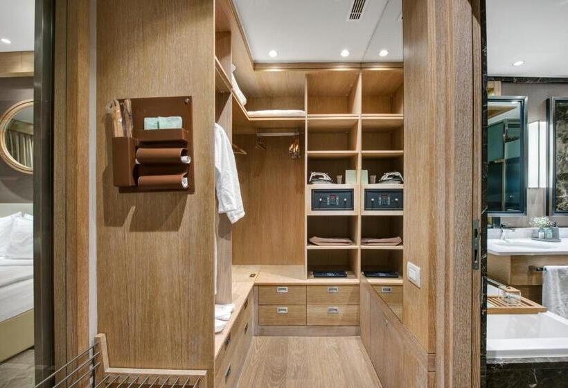 オーシャンビュースタンダードルーム, Regnum Carya