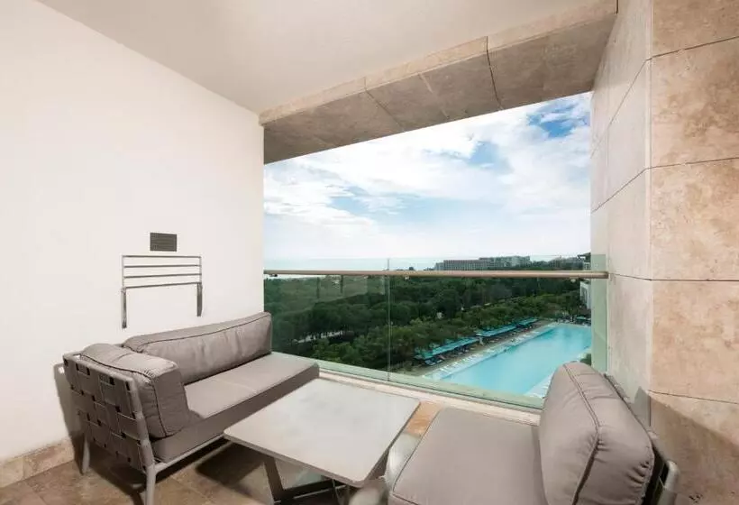 Standard Room Side Sea View, Regnum Carya