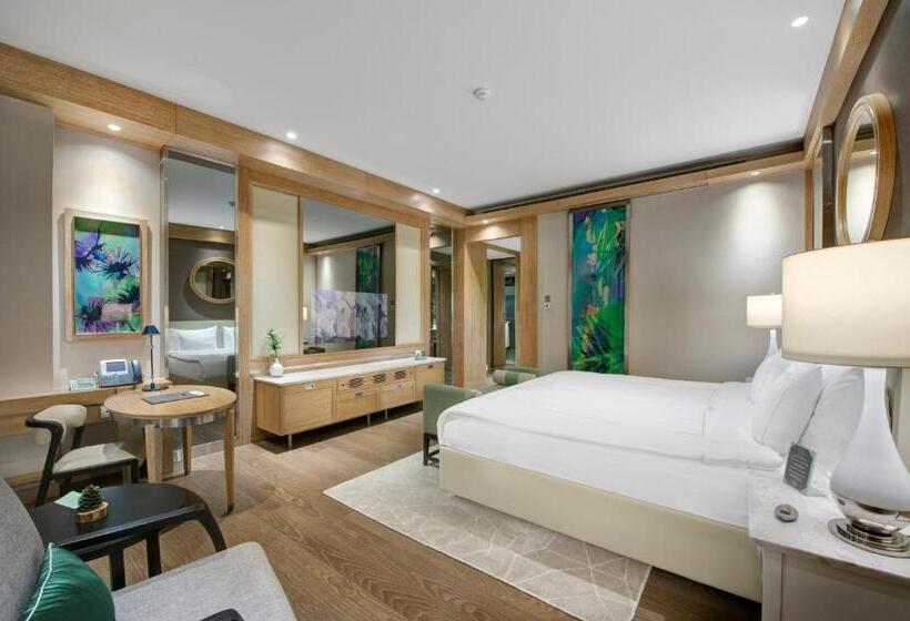 Standaardkamer met Uitzicht op Zee aan de Zijkant, Regnum Carya