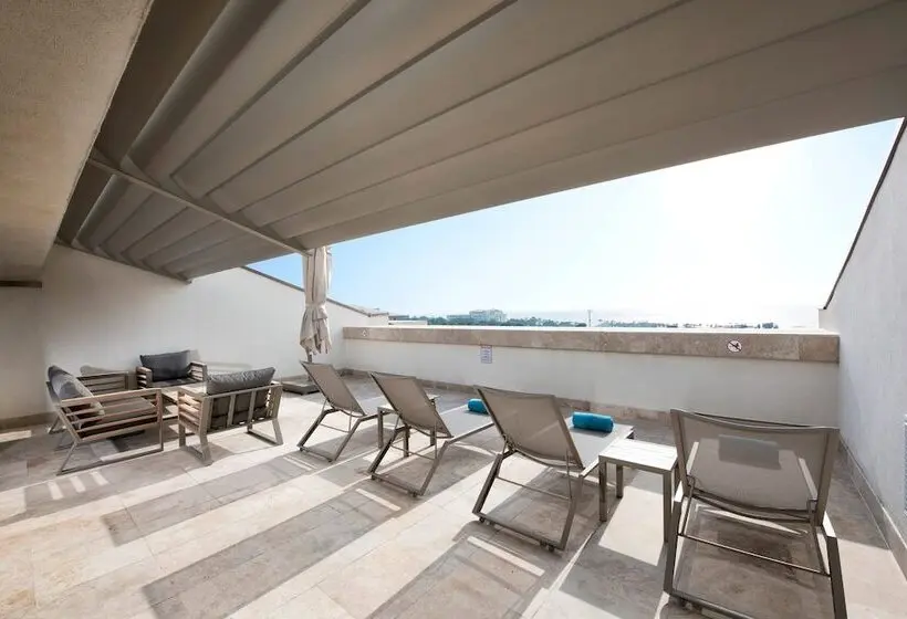 Familiekamer, Regnum Carya