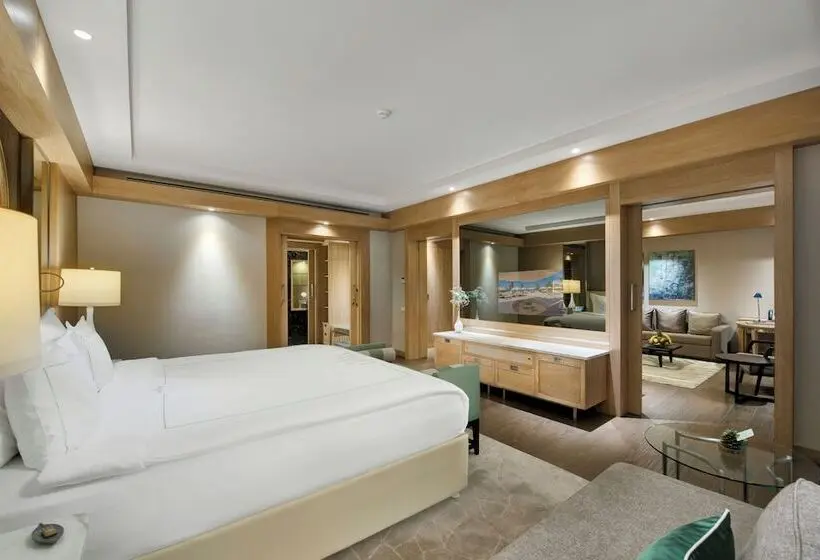 Suite met Zwembad, Regnum Carya