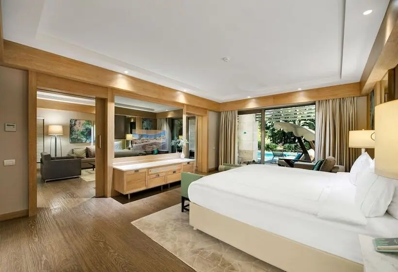 Suite met Zwembad, Regnum Carya