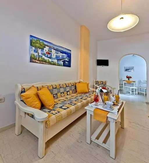 1 Bedroom Duplex Apartment