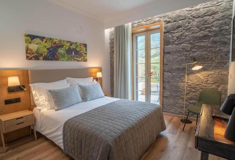 Номер Стандарт Вид на Бассейн, Quinta Vale Vitis