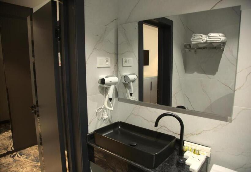 آپارتمان 1 خوابه, Unique