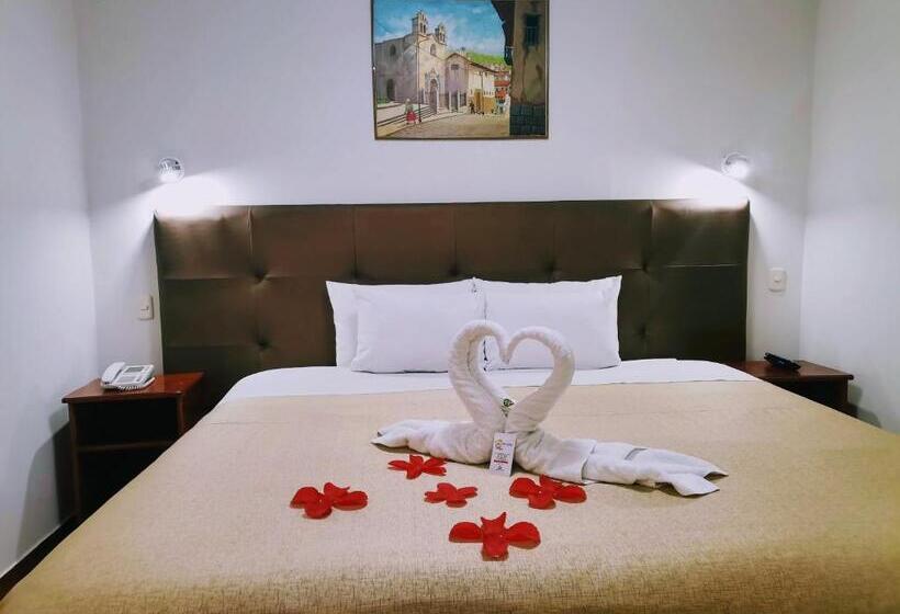 Standardrum, Urpi Cusco