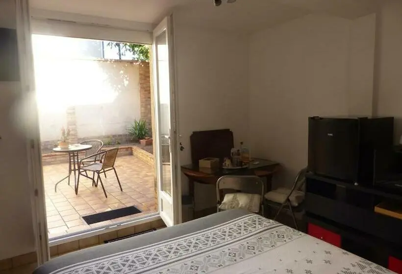 Standardzimmer, Lio