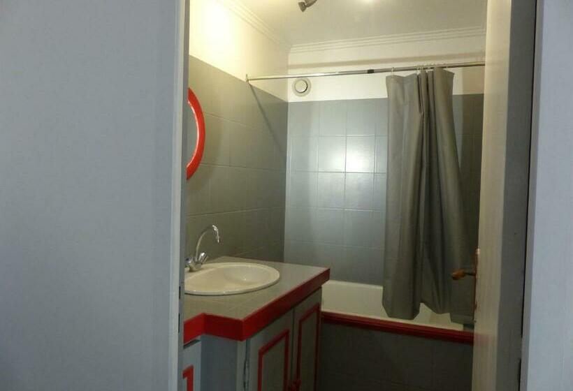 اتاق استاندارد, Lio