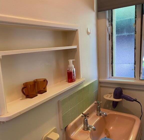 غرفة قياسية, Mitcham Station Home Stay