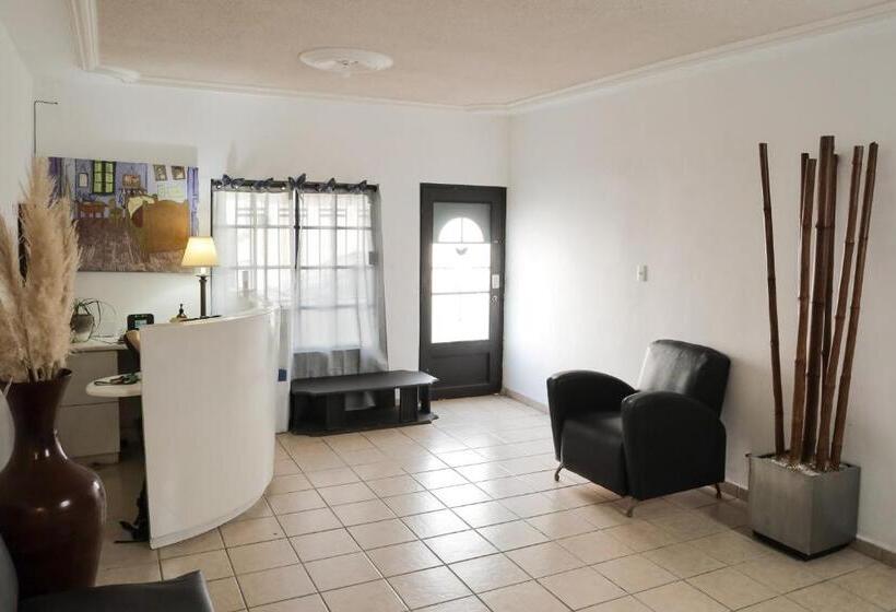 غرفة ديلوكس, Antique Guest House Fundidora