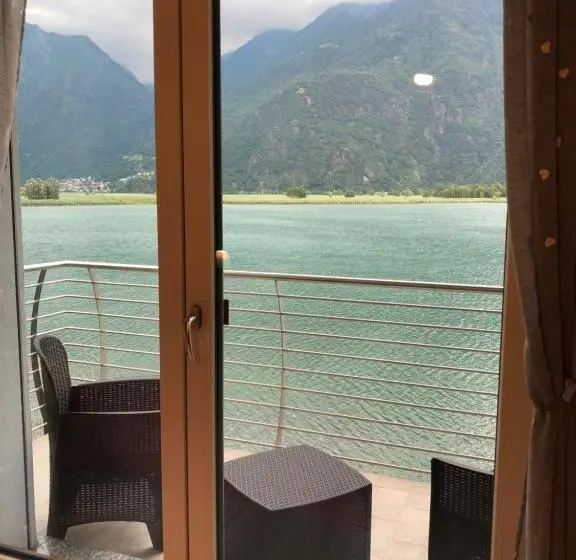 Standard Triple Room, Adeline