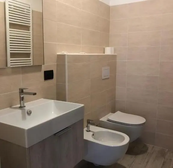Standard Triple Room, Adeline