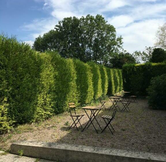 标准间, Ferme Des Goupillières