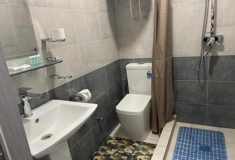 اتاق استاندارد, Evita Tashkent