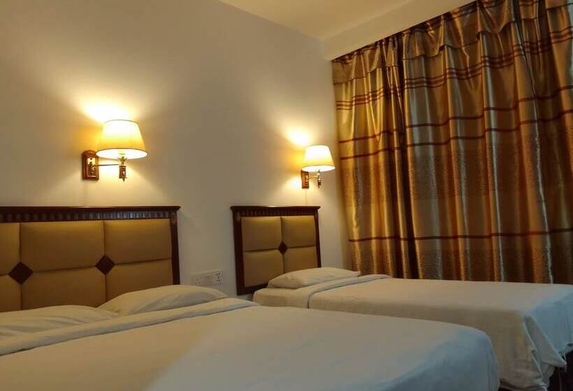 디럭스 트리플 룸, Oyo 90464 Borneo Suites