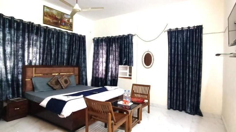 豪华家庭房间, Zora Park