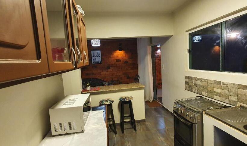 آپارتمان 1 خوابه همکف, Ivy House Apart