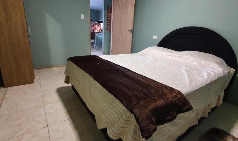 آپارتمان 1 خوابه با بالکن, Ivy House Apart