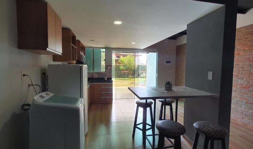 آپارتمان دوبلکس 1 خوابه, Ivy House Apart