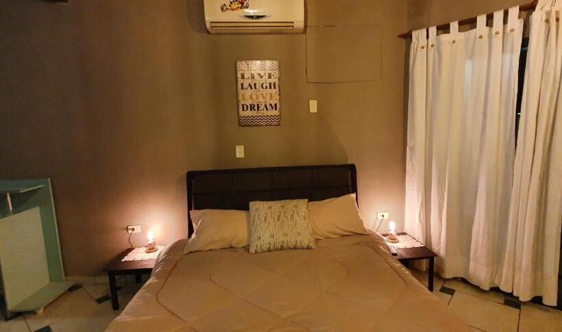 آپارتمان 1 خوابه, Ivy House Apart