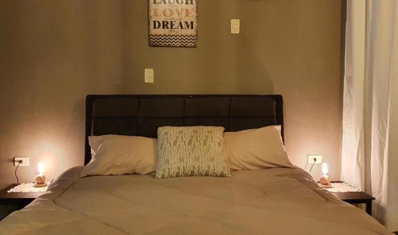 آپارتمان 1 خوابه, Ivy House Apart