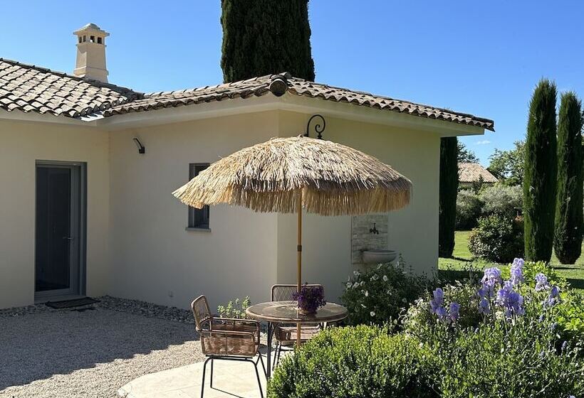 اتاق سوپریور, La Parenthèse Saint Donat