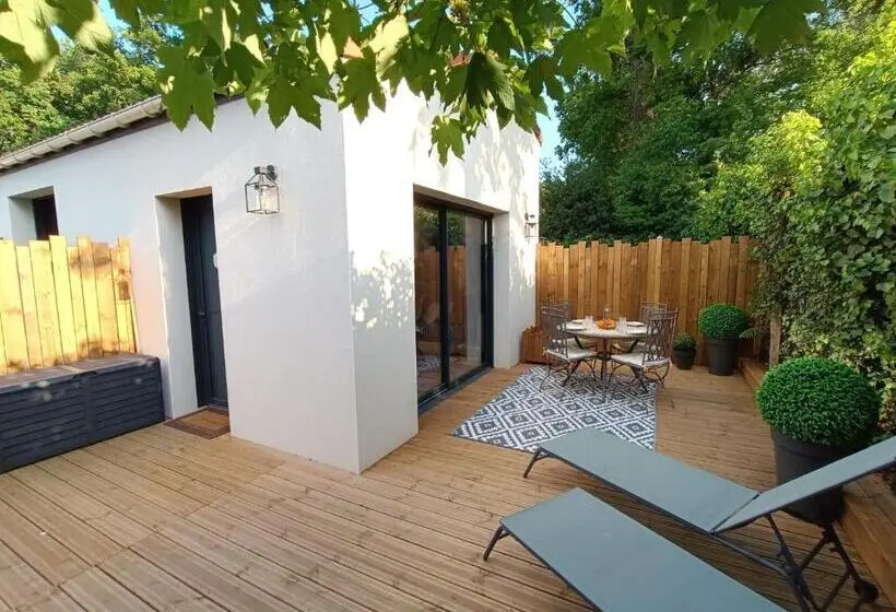 1ベッドルームハウス, Maisonnette Avec Terrasse Et Parking Madeleine, Il était Une Fois
