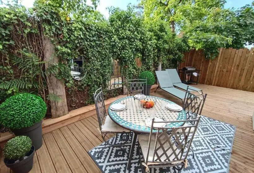 1ベッドルームハウス, Maisonnette Avec Terrasse Et Parking Madeleine, Il était Une Fois