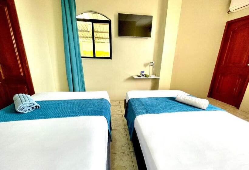 اتاق اکونومی, Reef Hostel Manta