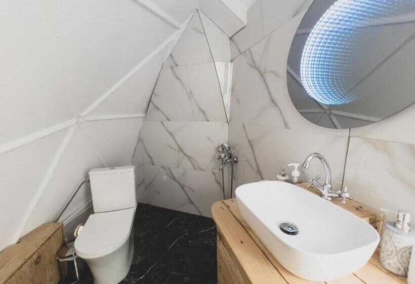 غرفة قياسية, Soho Place