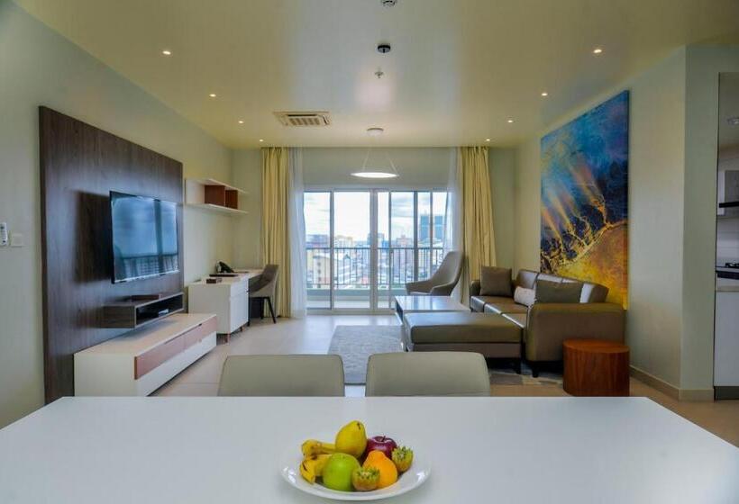آپارتمان 2 خوابه, Aura Suites