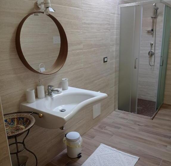 スタンダードルーム, B&b Da Enza