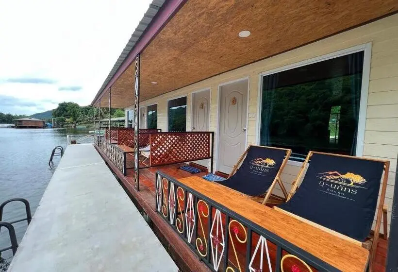 キングサイズベッドのスタンダードルーム, Phu Naphat Resort