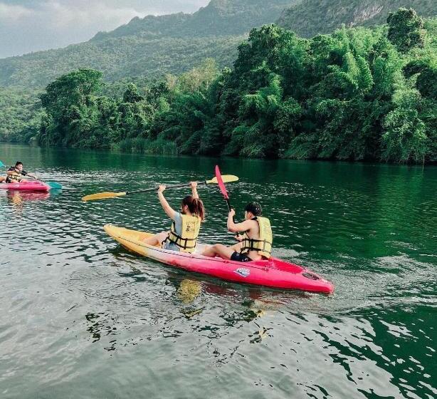 חדר סטנדרט עם מיטת קינג, Phu Naphat Resort