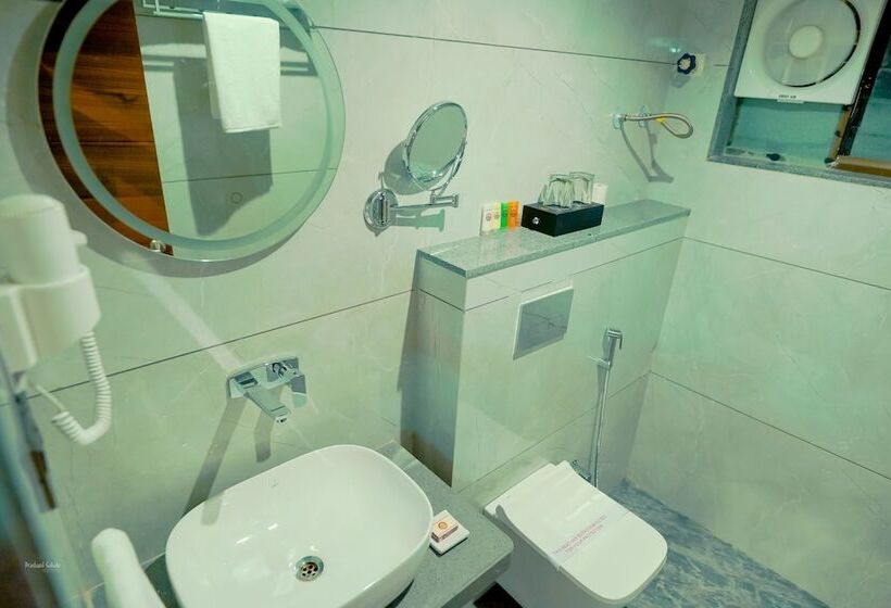 수피리어 룸, Rg Exclusive Hotel  Akola