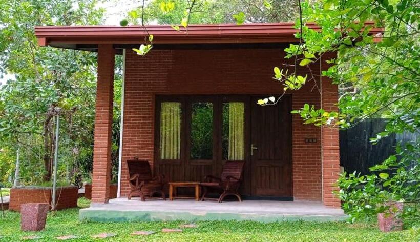 Номер Deluxe, Sigiriya Cashew Palace Resort