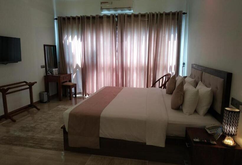 Апартаменты Superior 1 Спальня, Sigiriya Cashew Palace Resort