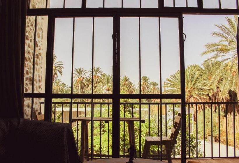 غرفة قياسية رباعية مطلة على الحديقة, Dar Seddik