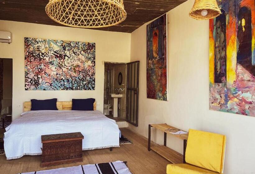 غرفة قياسية, Dar Seddik