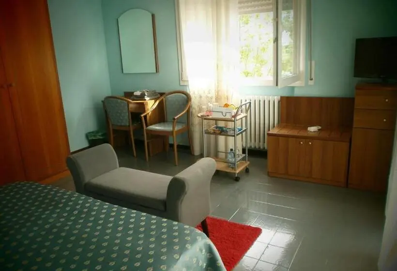 スタンダードシングルルーム, Il Leprotto   Room & Breakfast