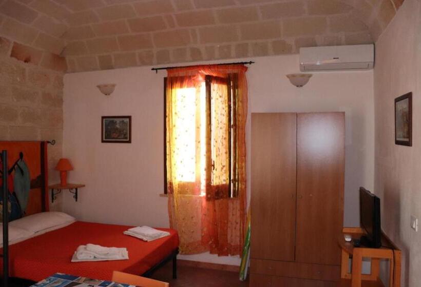 חדר סטנדרט לארבעה, Room In House Magical Holidays In A Dammuso In Favignana Nestled In A Pine Forest