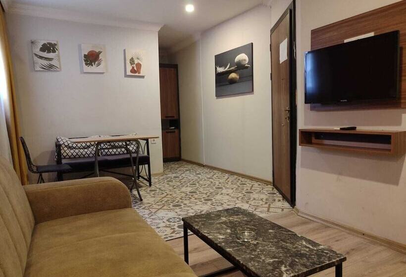 Camera Standard, Terra Rossa